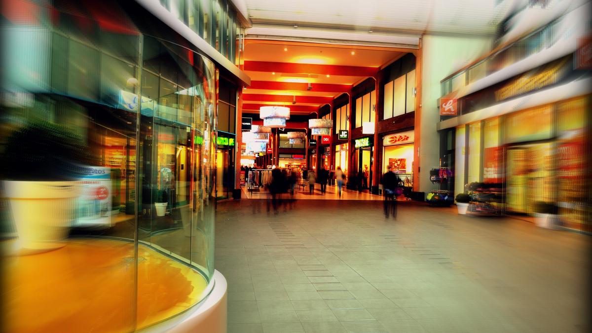 incendiu-mall-sun-plaza-pexels-demian-smit-449559_83276300