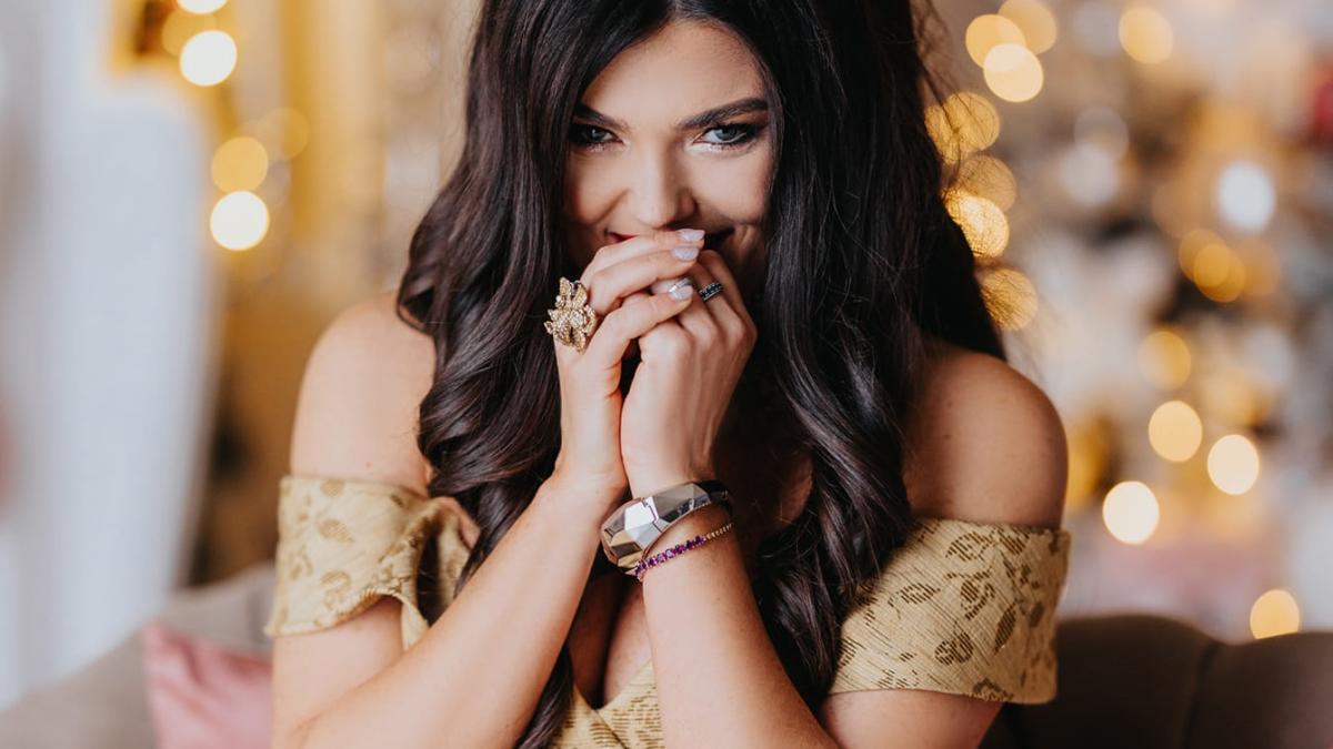 paula-seling-are-o-fetita-de-9-ani--de-ce-a-tinut-o-ascunsa--pana-acum-mami--sunt-pregatita-sa-afle-lumea-despre-mine-foto_86111100