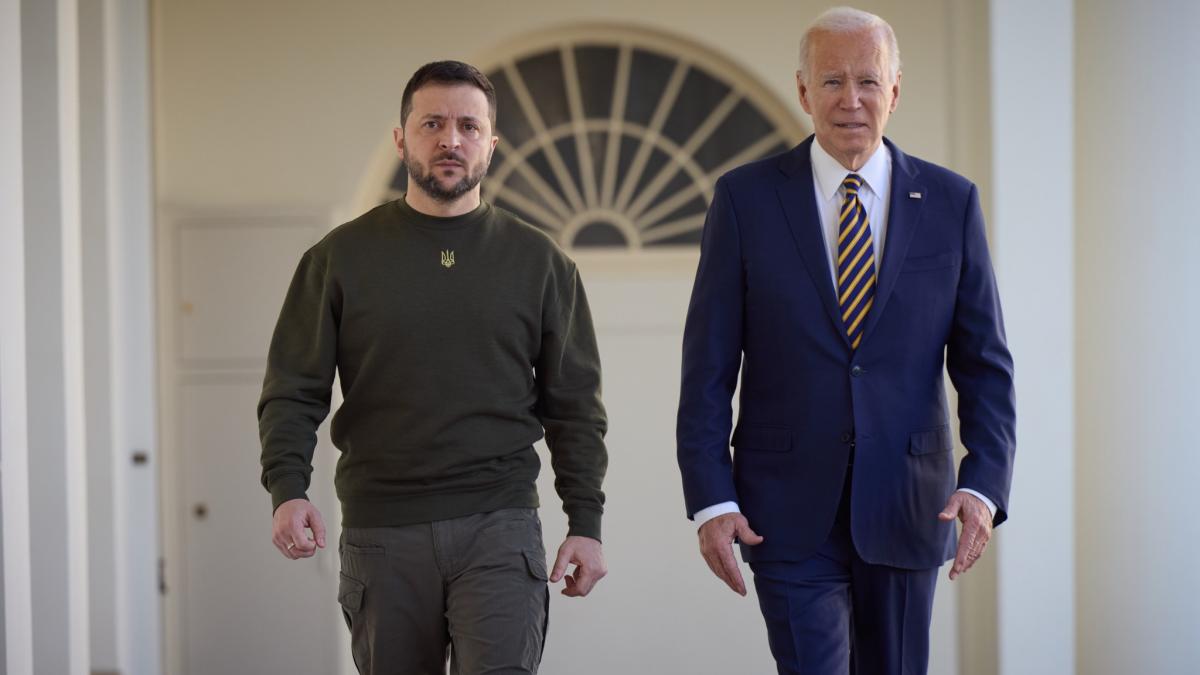 zelenski-pulover-joe-biden_64628000