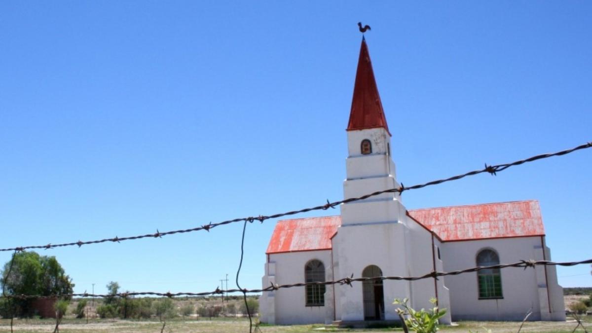 politia-le-cere-preotilor-sa-nu-faca-profetii-alarmiste-de-anul-nou--in-ghana_48719400