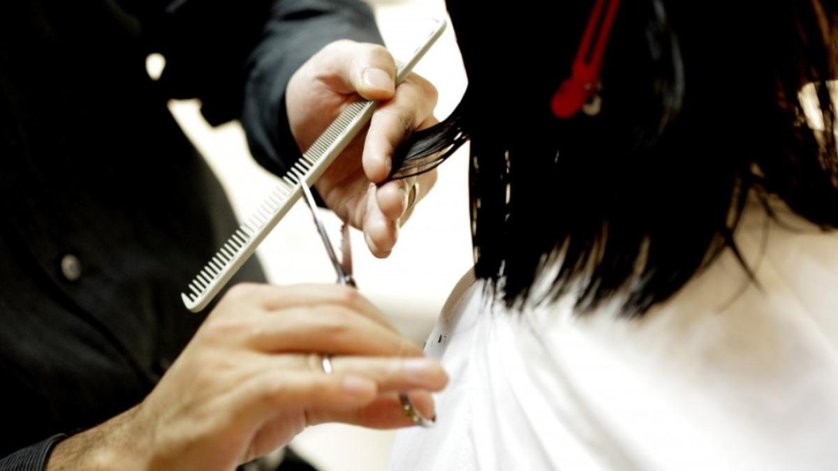 cum-vor-contribui-frizeriile-din-belgia-la-protejarea-mediului-inconjuratorcum-vor-contribui-frizeriile-din-belgia-la-protejarea-mediului-inconjurator_53753700