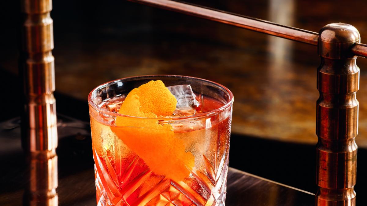 negroni-sbagliato--cum-se-face-cocktail-ul-viral-de-pe-tik-tok_27279500