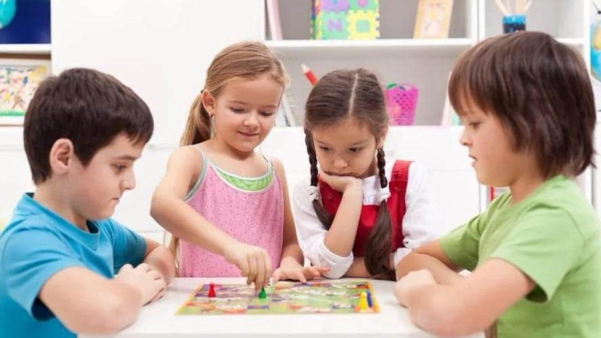 jocuri-societate-copii_64520600