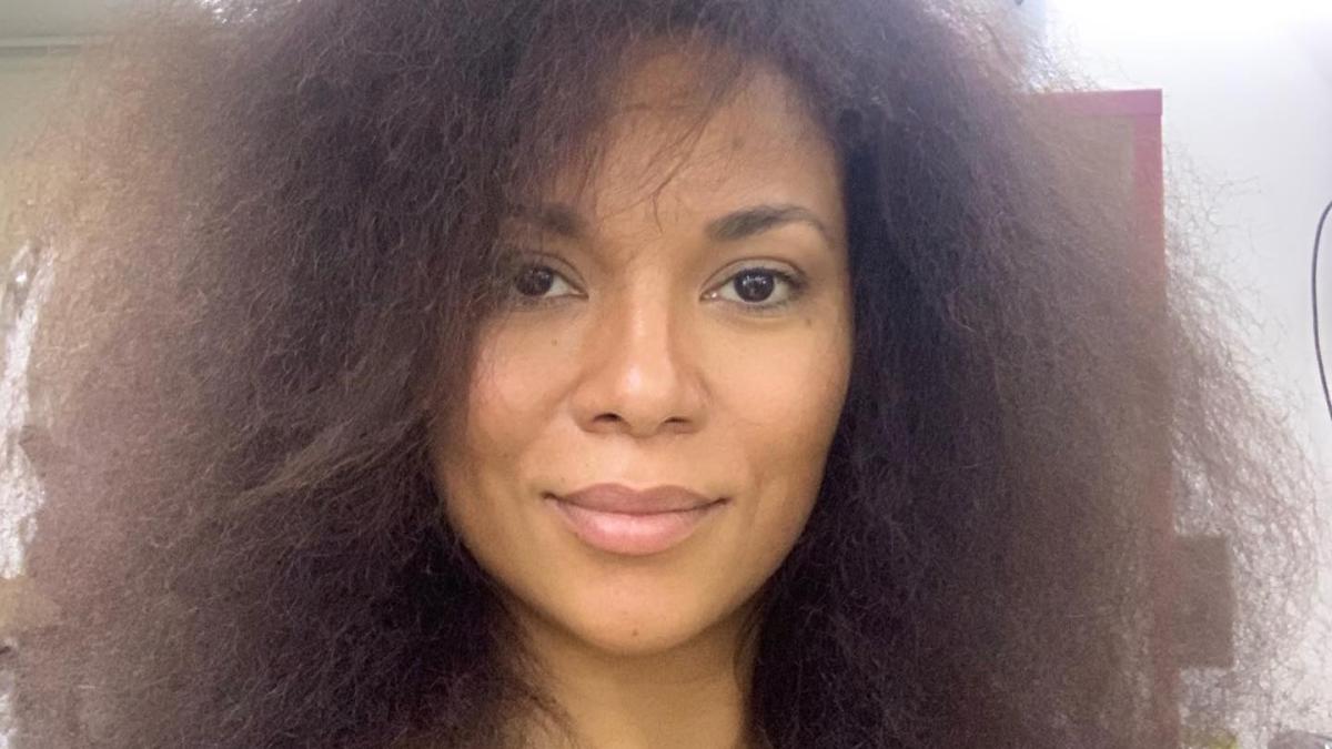 a-fost-cel-mai-bun-lucru-pe-care-l-am-facut-pentru-mine--nadine--schimbari-uriase-de-viata-iubesc-sa-scap-de-aceste-straturi-de-pe-mine_63362600