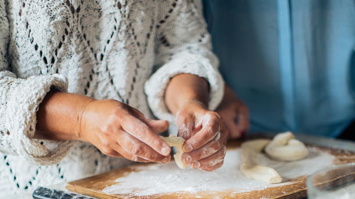 trandafiri-cu-mere--cele-mai-bune-rulouri-pe-care-le-ai-mancat-vreodata_33578000