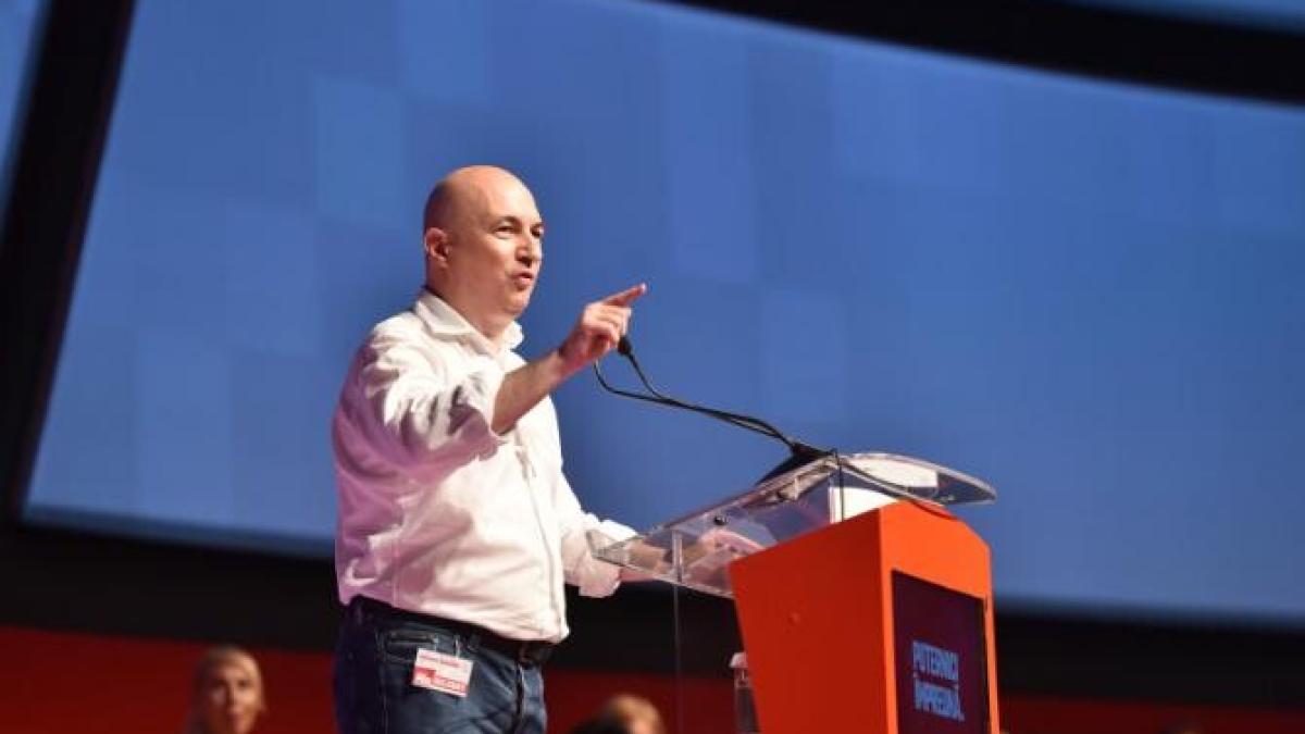 codrin-stefanescu--catre-rezist-unde-ati-disparut_75689500