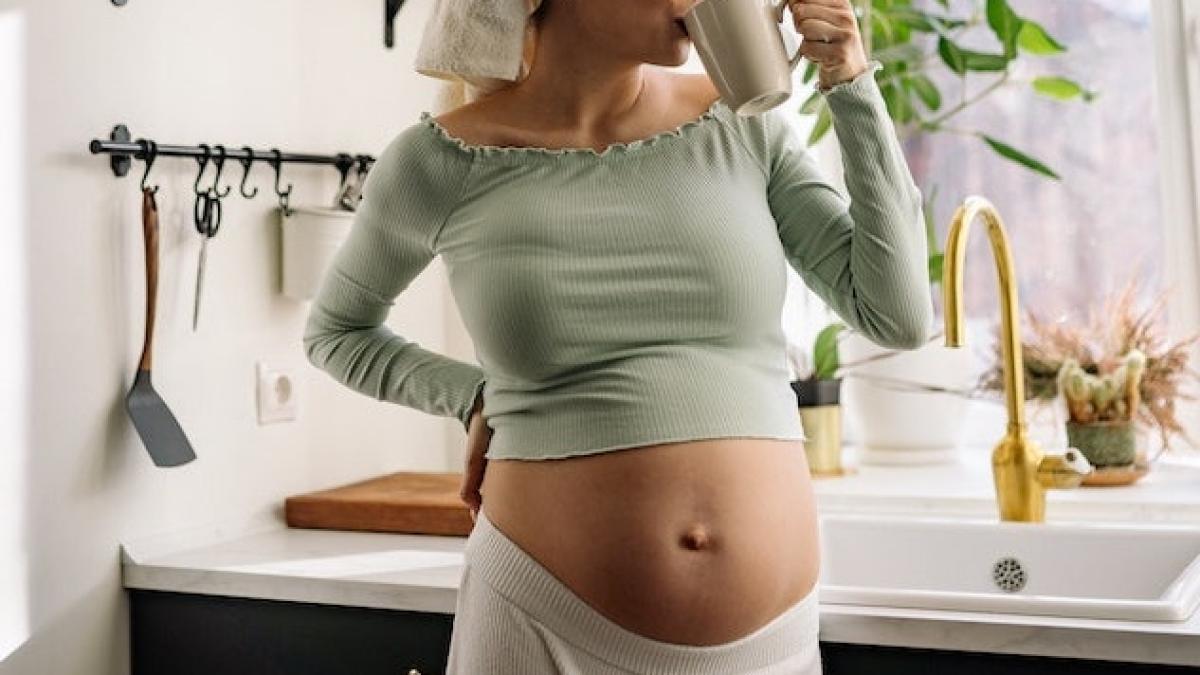 femei-insarcinate-alimentatie_24849100