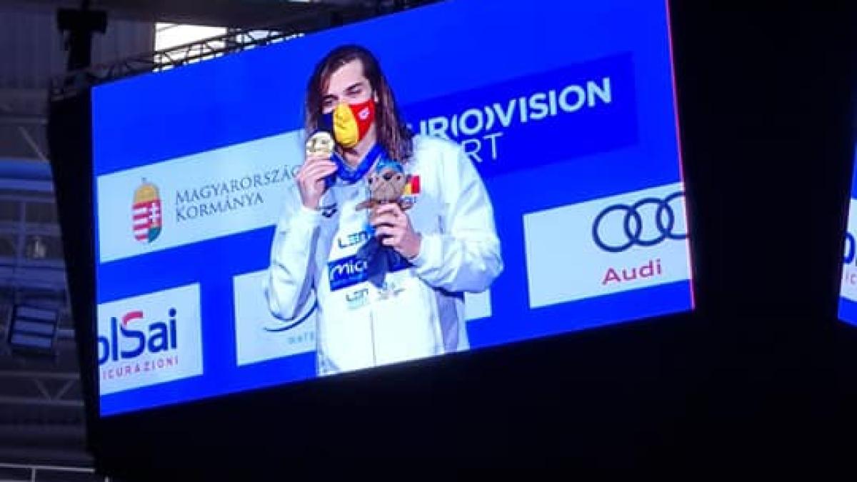 robert_glinta_inot_medalie_camelia_potec_fb_06467200