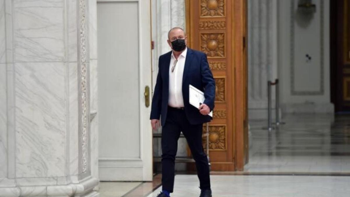 romsilva-ar-putea-deveni-srl--mocioalca-discutam-de-o-miza-uriasa-3-1-milioane-de-hectare-de-paduri_01145500