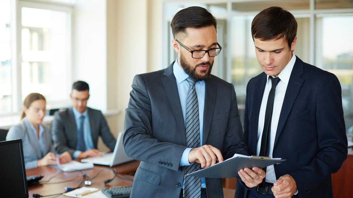 legislatie-angajati_12416700