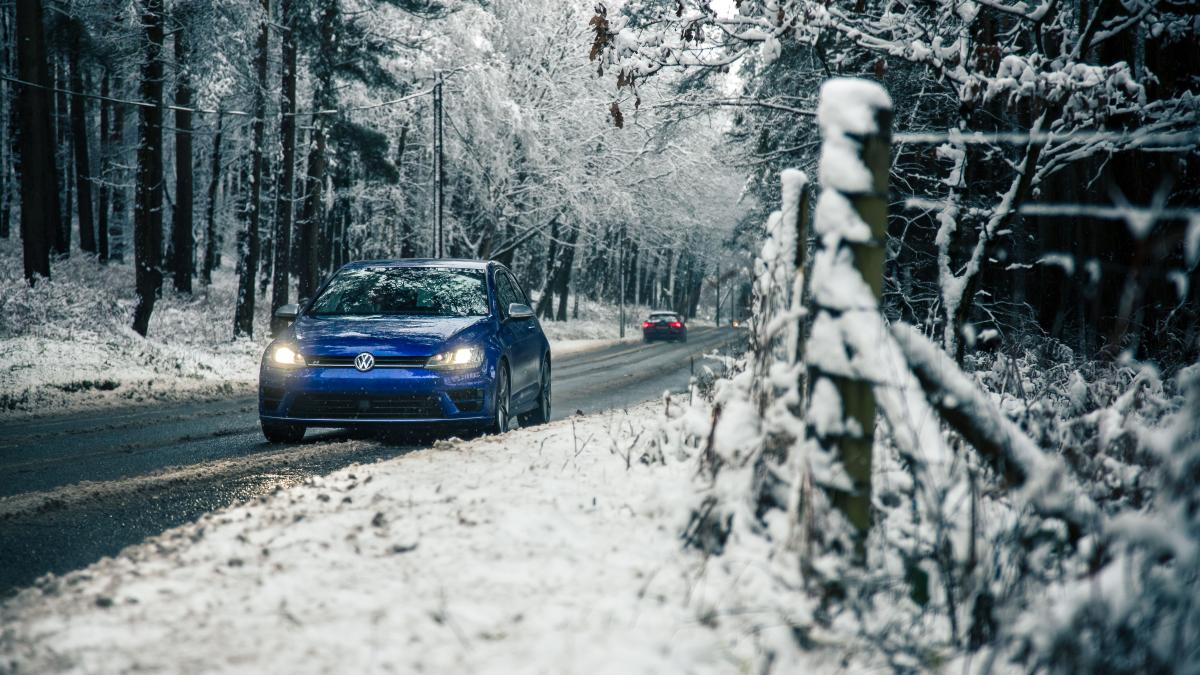 turisti-au-rmass-blocati-in-muntii-bucegi_88067000