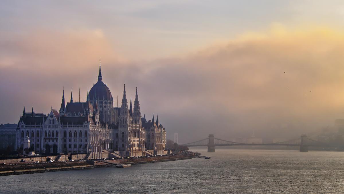 ioan-jelev-barajul-portile-de-fier-budapesta_73670700