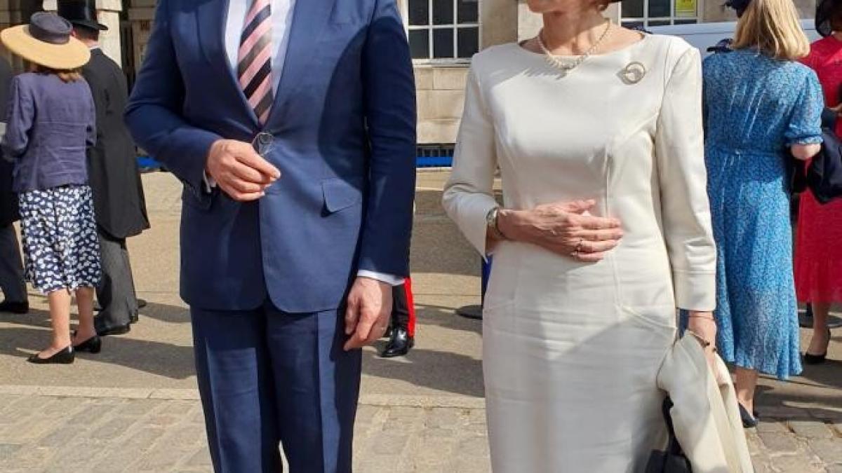 202262-regina-margareta-principele-radu-trooping-the-colour-2_13558200