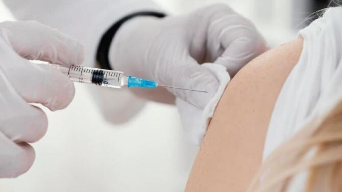 vaccinurile-actualizate-anti-covid-19-previn-imbolnavirile-provocate-de-noile-variante-ale-virusului_64453000