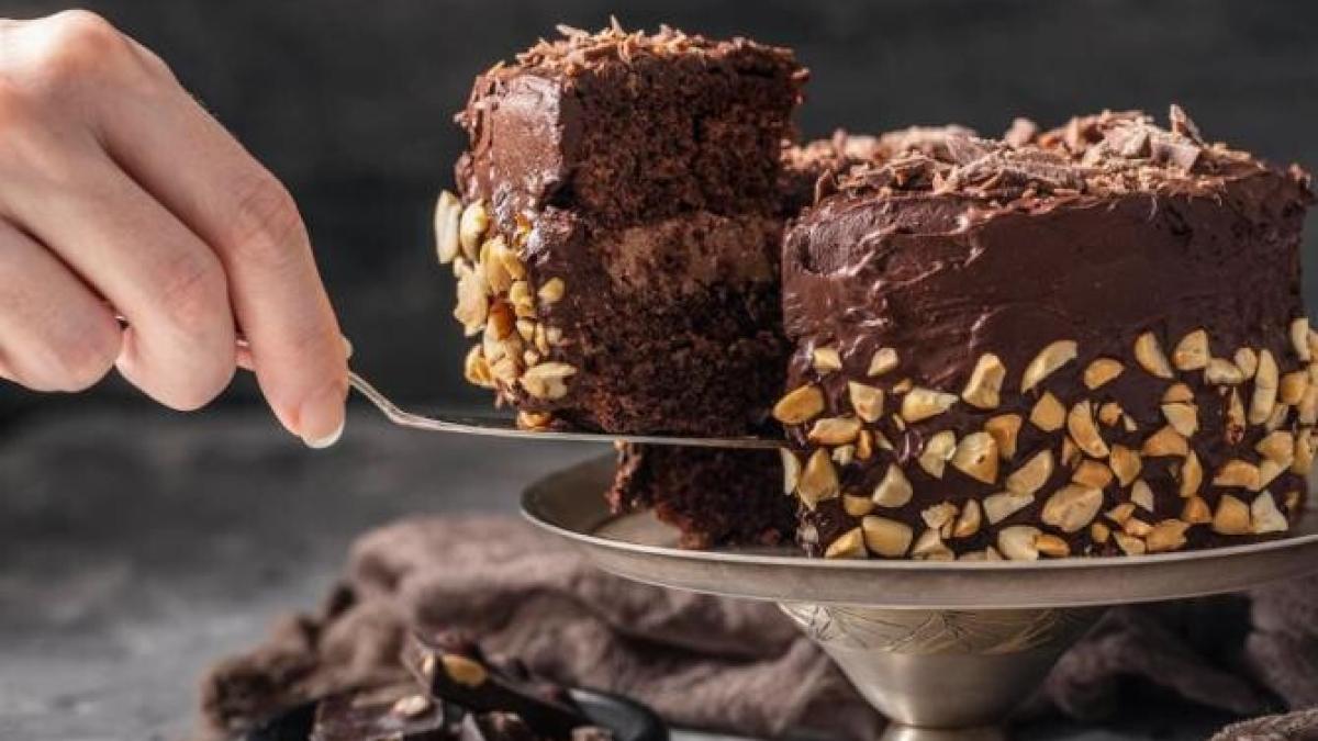 tort-moelleux--fara-faina--unt-si-ulei--un-desert-frantuzesc-cremos-cu-foarte-putine-calorii_64340800