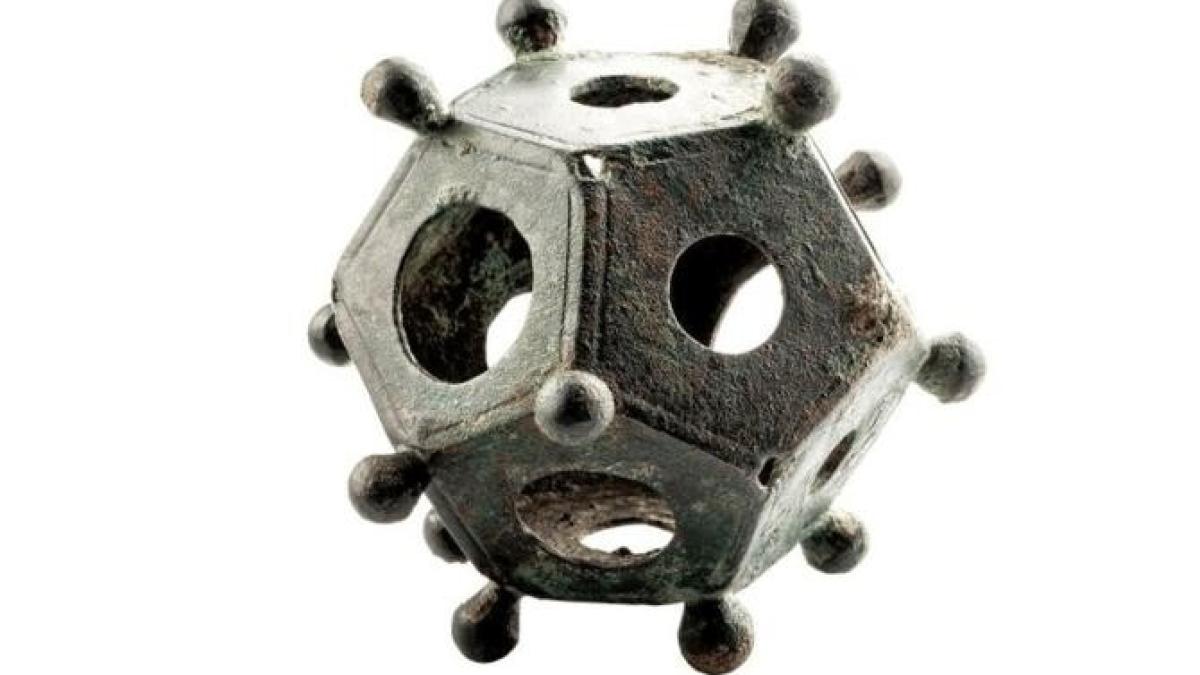 dodecahedru_24671100