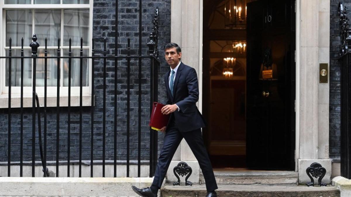 rishi-sunak-le-interzice-ministrilor-sa-apara-la-televizor_95322100