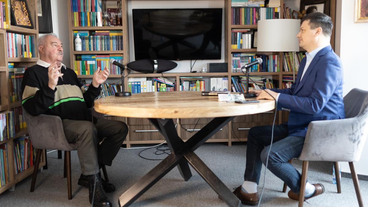 costel-constantin-ionut-vulpescu_45489400