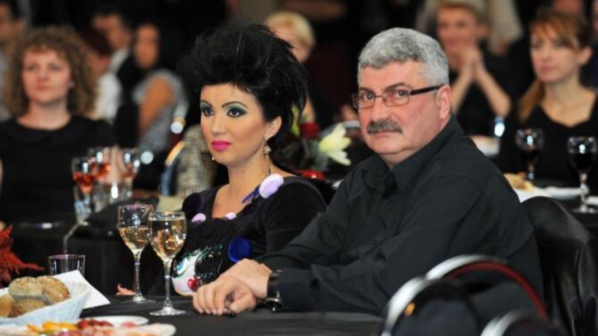 a-fost-o-relatie-de-tip-fachirul-si-cobra--adriana-bahmuteanu--despre-casnicia-cu-silviu-prigoana-m-a-batut--recunosc--l-am-batut-si-eu_02851300