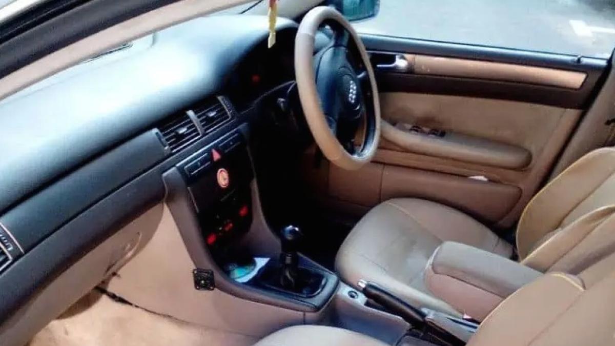 volan-dreapta_74655900