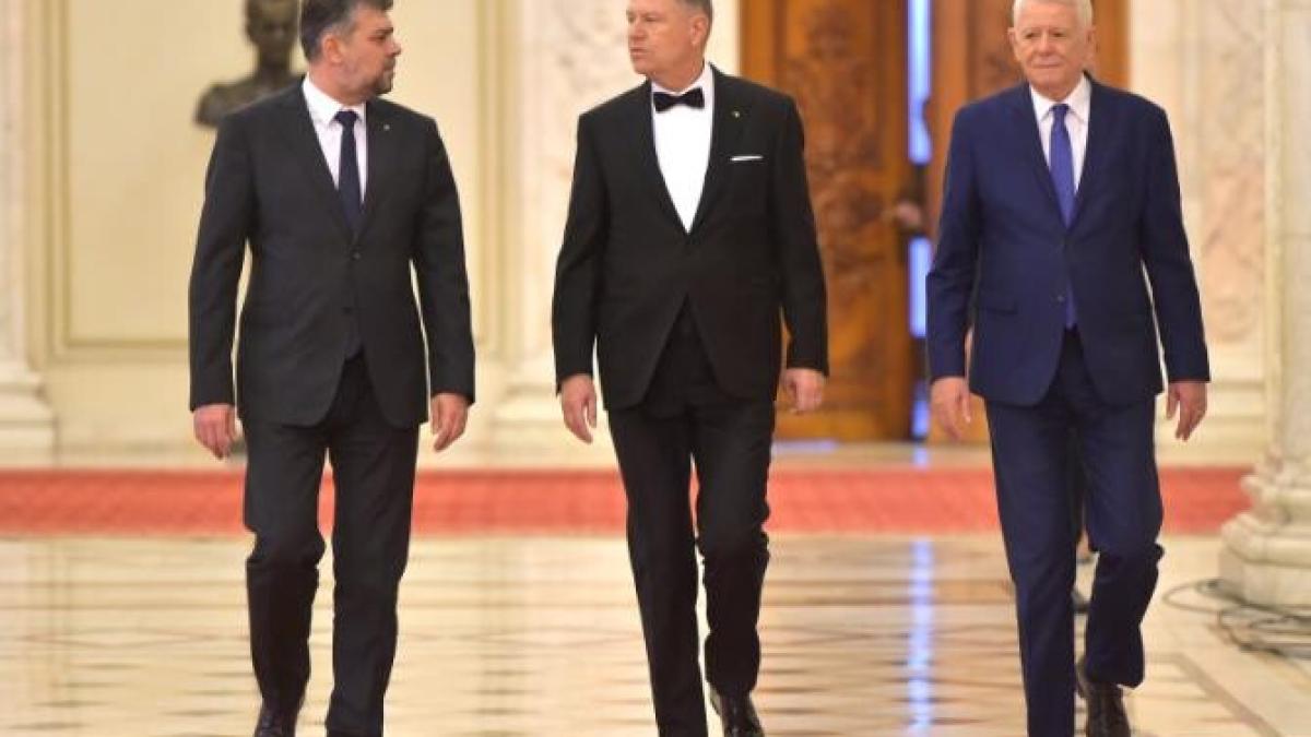 omv-petrom--ping-pong-intre-iohannis-si-ciolacu--chirieac-presedintele-incepe-sa-se-uite-la-televizor-precum-o-facea-basescu--e-nemultumit-ca-se-discuta-acolo_16962500