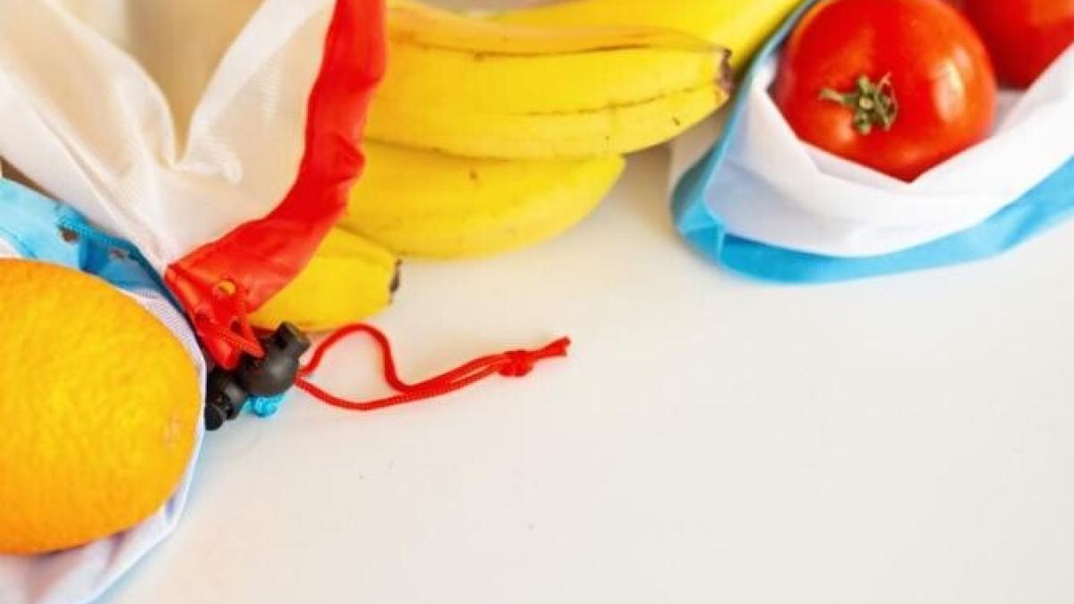 rosii-si-banane-o-combinatie-perfecta-in-bucatarie--daca-nu-ai-incercat-o--acum-este-momentul-sa-o-faci_44719200