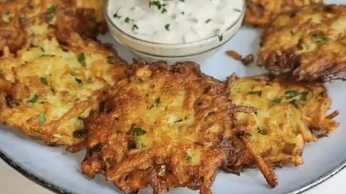 cartofi-cu-oua-mic-dejun_32883500