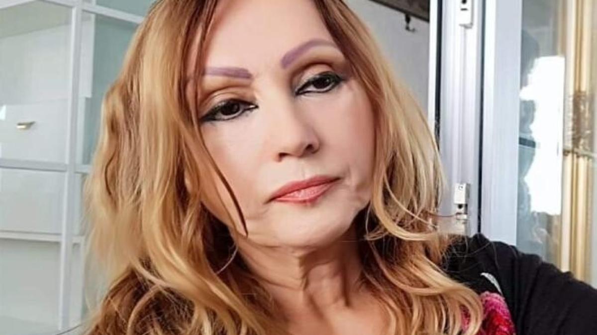 de-ce-nu-s-a-mai-recasatorit-flora-nastase--dupa-al-treilea-divort-mama-mi-a-zis-sa-nu-mai-incerc--ca-nu-are-rost_05846400