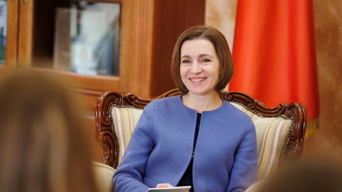 biden--catre-maia-sandu--in-timpul-discursului-de-la-varsovia-suntem-mandri-sa-fim-alaturi-de-dumnevoastra--haideti-sa-o-aplaudam_87685300