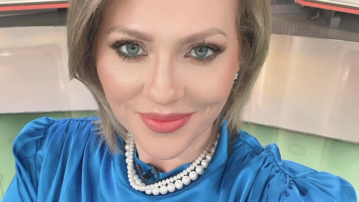 sotul-mirelei-vaida--reactie-dupa-ce-prezentatoarea-tv-i-a-spus-ca-vrea-sa-si-faca-o-operatie-esetica-crezi-ca-te-mai-ajuta-cu-ceva_18996700