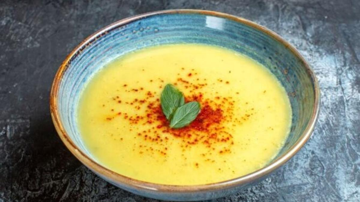 supa-de-pastarnac-si-ghimbir--perfecta-pentru-detoxifiere--reteta-este-simpla_38676800