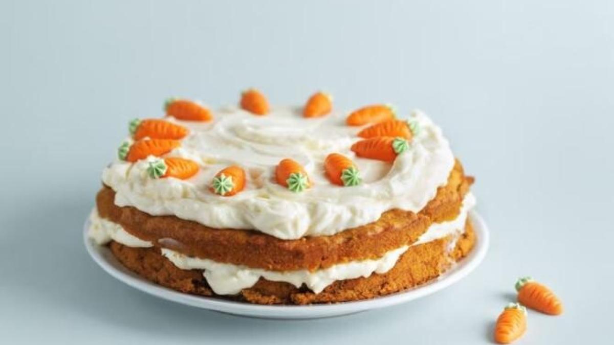 tort-cremos-cu-iaurt--potrivit-si-pentru-cei-care-sunt-la-dieta_35765900