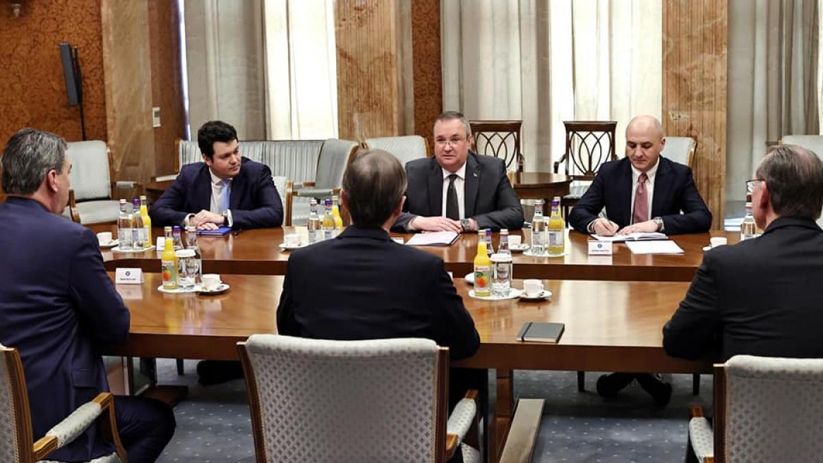 ciuca--intrebat-daca-va-incepe-al-treilea-razboi-mondial-exista-analize--modelari--scenarii---_77696500