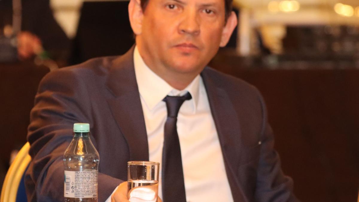 adrian-tanase_65577000