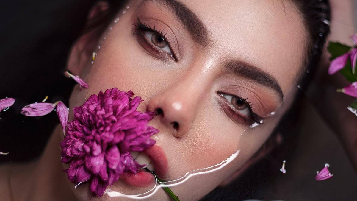 cum-sa-ai-o-piele-sanatoasa-si-tanara--ce-trebuie-sa-mananci-patru-alimente-care-fac-minuni_90148900