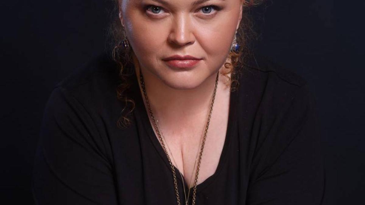 de-ce-nu-a-renuntat-narcisa-suciu-la-copil--cand-a-aflat--la-24-de-ani--ca-e-insarcinta-probabil-ca-nu-o-aveam-pe-daria_26551400