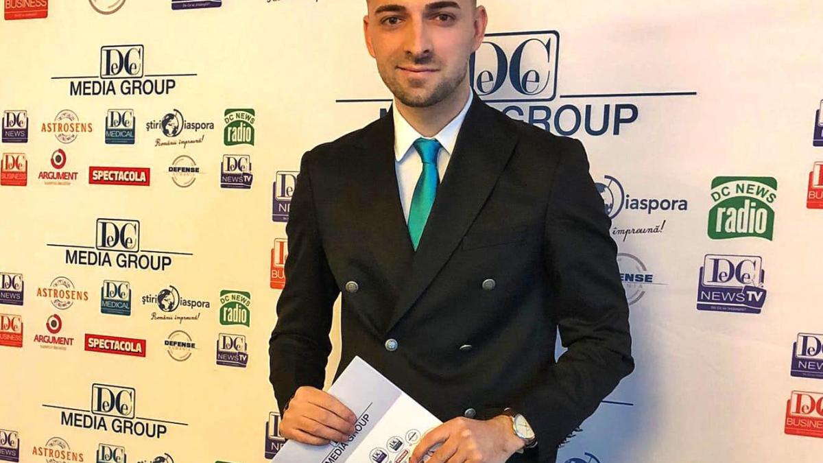 alex_vladescu_astrograma_fb_73323900