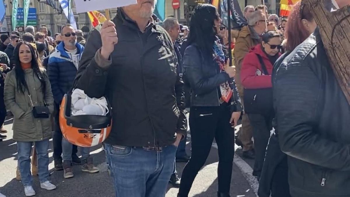 protest_madrid_fb_45704400