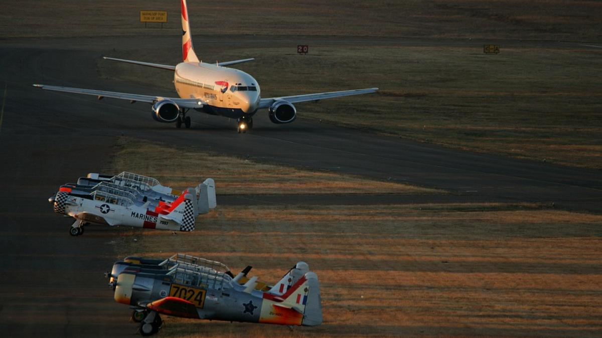 boeing-737-femie-relatie-iubit_97068100