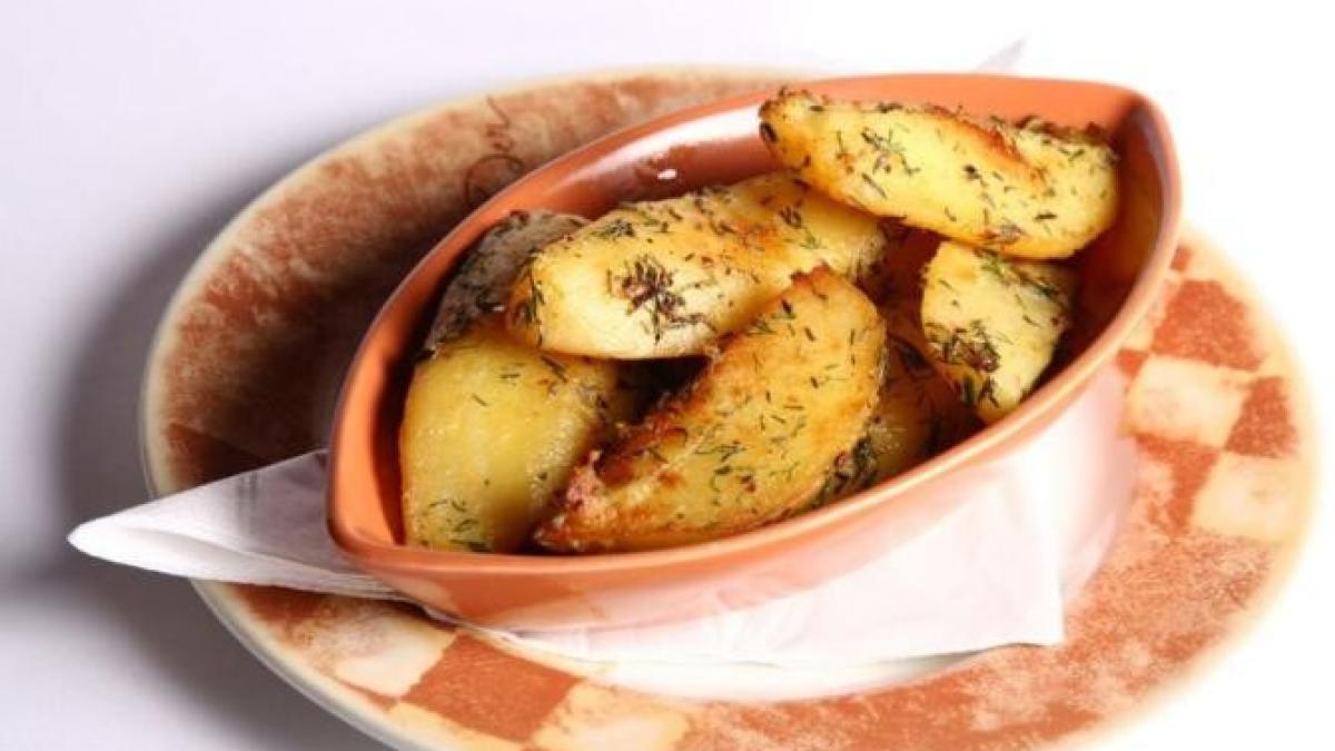 cartofi-parfumati--copti-la-cuptor--cea-mai-buna-reteta_72446600