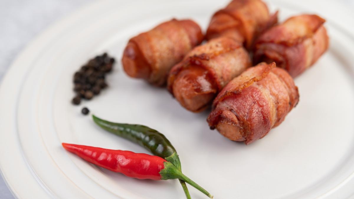 chiftelute-in-bacon--reteta-simpla--dar-surprinzator-de-gustoasa_33818500