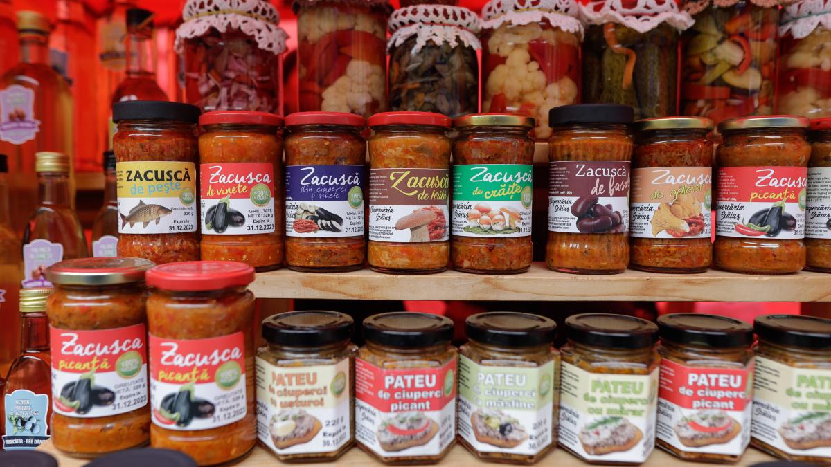 zacusca-postul-pastelui-ulei-id210475_inquam_photos_george_calin_19911500