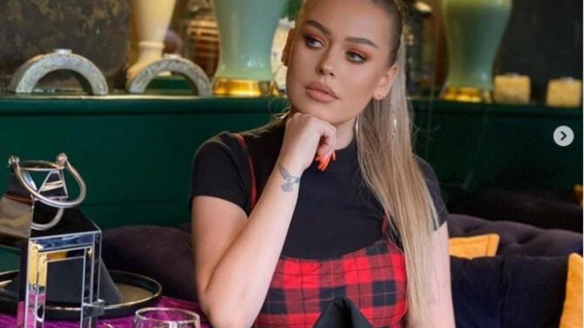 esti-persoana-publica--cum-sa-vorbesti-asa--misha--fosta-sotie-a-lui-connect-r--dupa-ce-un-barbat-i-a-trimis-poze-indecente-fiicei-sale--pe-internet-tremur-de-nervi_25324800