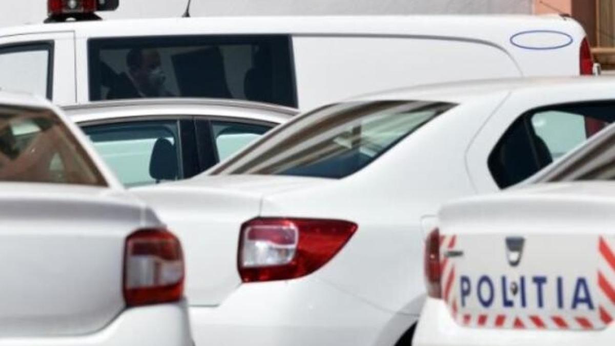 politistii--la-datorie-in-prima-zi-de-craciun--mai----nu-au-fost-inregistrate-evenimente-majore-grave_11722400