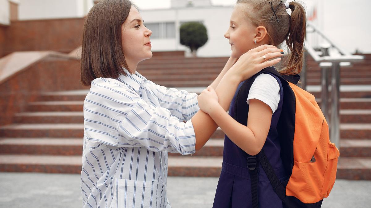 elevi-ramasi-fara-tichete-educationale_02368900