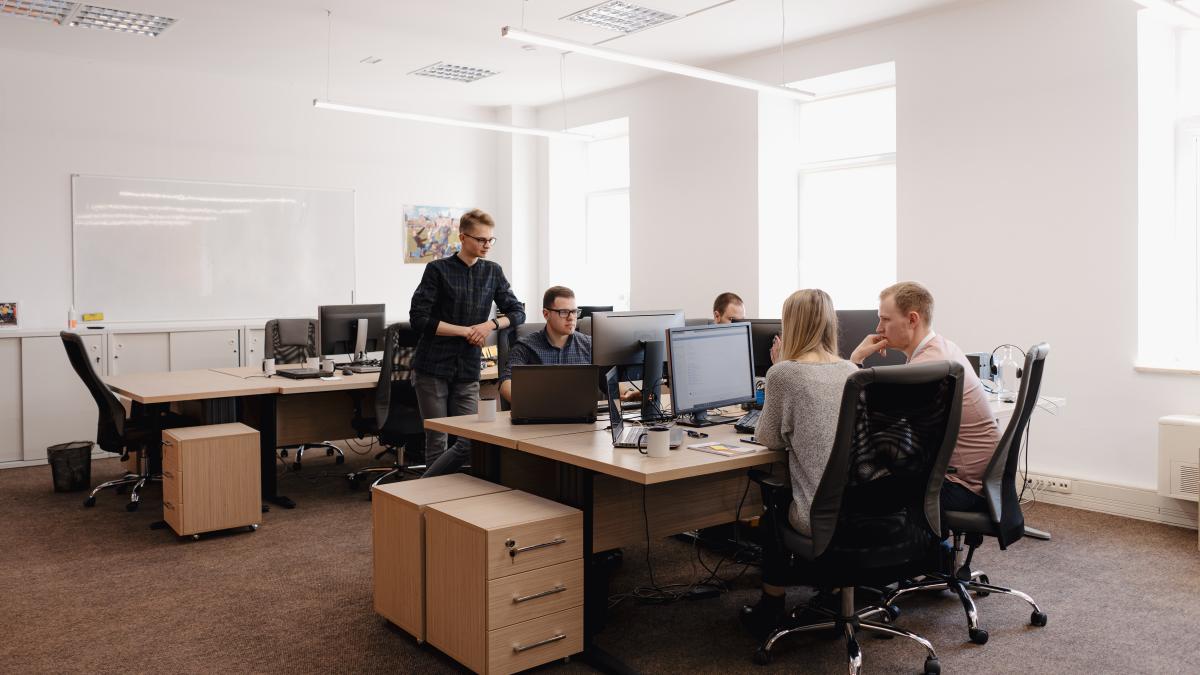 angajat-la-stat_32973800