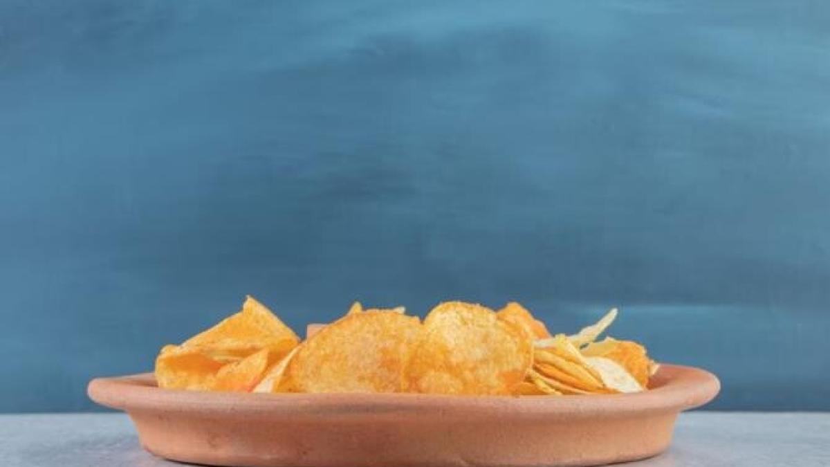 chipsuri--gata-in-mai-putin-de-o-ora--sunt-crocante--satioase-si-nu-au-colesterol_99752000