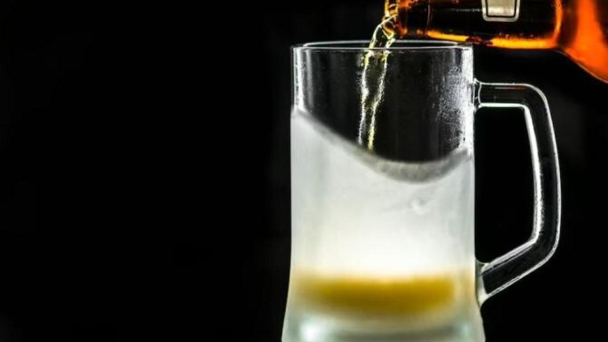 toarna-bere-in-tigaie-si-vezi-ce-se-intampla-in-cateva-minute_02182600