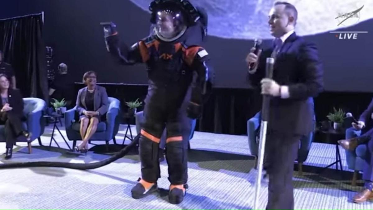 spatiu-cosmonauti-costum_14406600