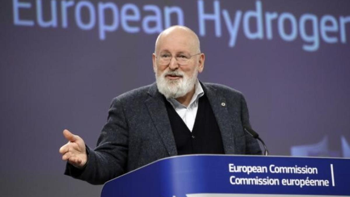 frans-timmermans-_92686400